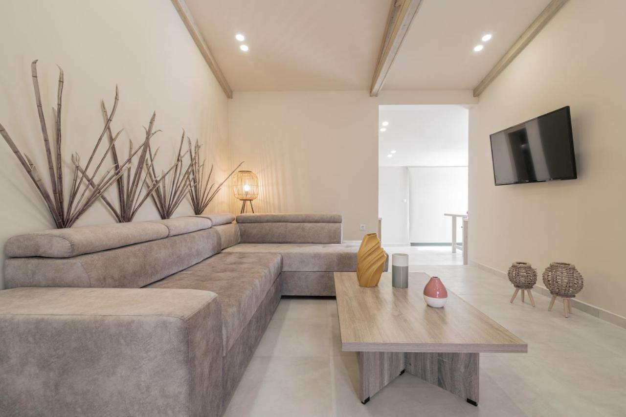 Milk And Honey Residence Romírion エクステリア 写真